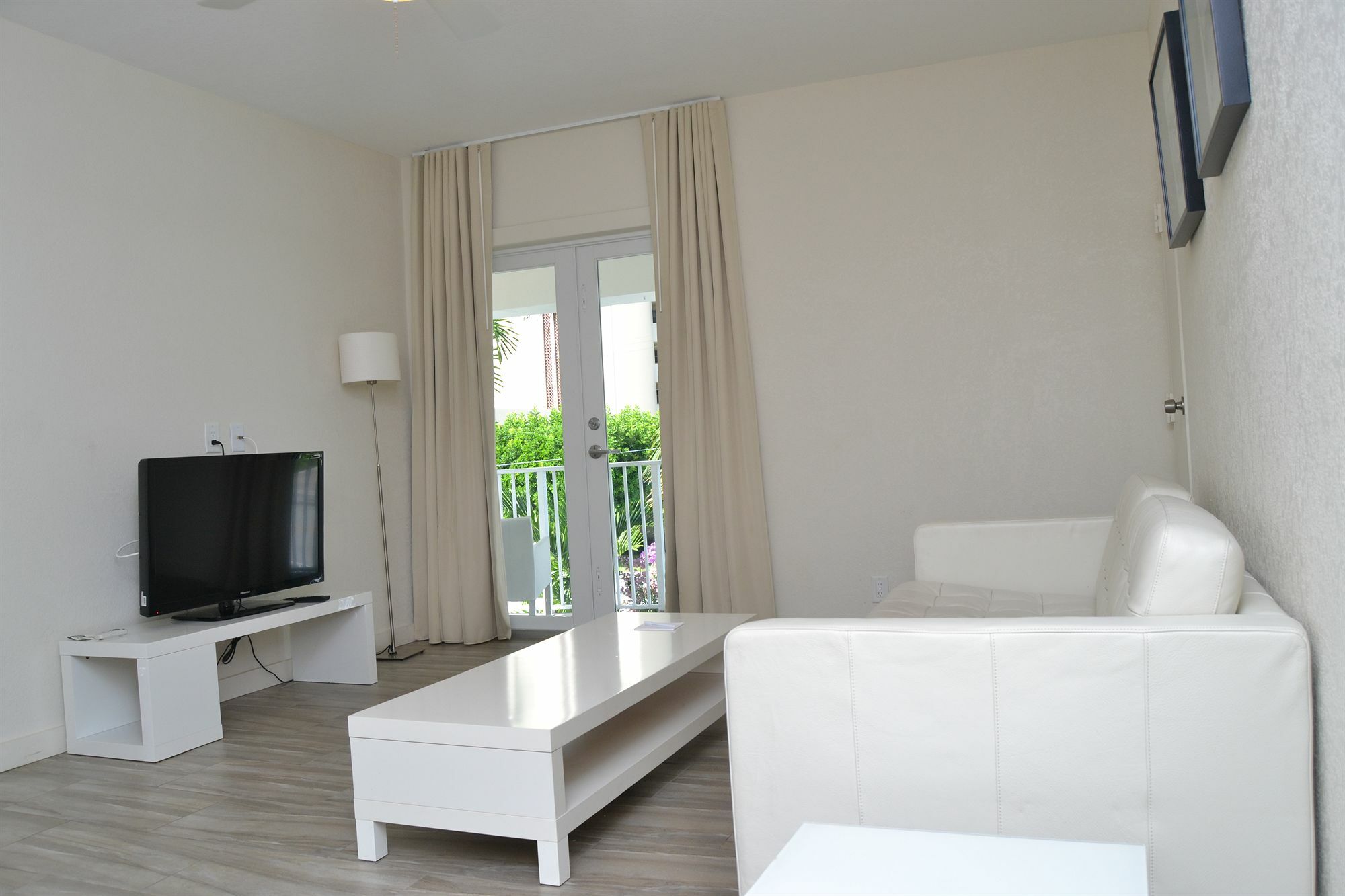 Tara Hotel A North Beach Village Resort Hotel Форт Лодърдейл Екстериор снимка